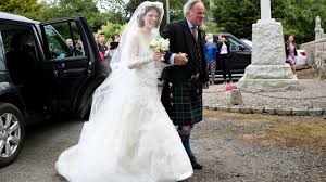 I wish i could have a wedding dress like that. This Game Of Thrones Star Chose An Arab Designer For Her Wedding Dress