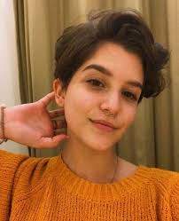 The popularity of androgynous haircuts grows at lightspeed. 20 Short Hair Tomboy Haircuts For Girls Short Hair Models