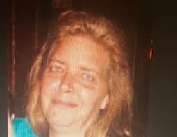 Lea Mclaughlin's Instagram, Twitter & Facebook