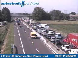 Un morto, 44 feriti, 40 mezzi coinvolti tamponamenti a catena fra altedo e ferrara nord. Autostrade In Tempo Reale Oggi 6 Gugno 2019 Traffico Incidenti Cantieri