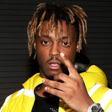 Juice wrld and his girlfriend ally lotti were pretty much inseparable and spent a great amount of time together in the days before his sudden death. Juice Wrld S Mom Creates Fund To Help Youth Struggling With Mental Health Revolt