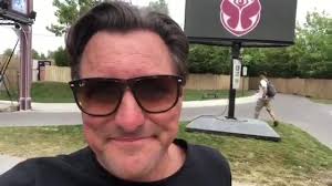 Mijn dochter Luna Fields speelt vanaf 15:00h op the Love Stage, dit is vlak  voor de main entrance!, Kom jij vandaag ook aan op Tomorrowland tussen  15-17h?, GREAT! Jij komt bij de binnenkomst al direct ...