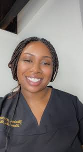 Penny Bergeron's Instagram, Twitter & Facebook