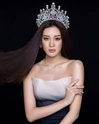 Qua chia sẻ này, người hâm mộ đoán áo dài chắc chắn không thể thiếu trong hành trang chinh chiến sắc đẹp quốc tế. Tin Hoa Háº­u Hoan VÅ© 2 5 Nhan Sáº¯c Khanh Van Gay Tranh Cai