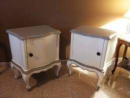 Coppia Comodini Laccati Stile Provenzale A Orbassano Kijiji Annunci Di Ebay Comodini Dipinti Comodini Arredamento D Interni