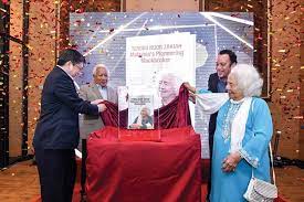 Tan sri dato' paduka tengku noor zakiah binti tengku ismail. Ym Tan Sri Dato Paduka Tengku Noor Zakiah Tengku Ismail Launched Her Autobiography