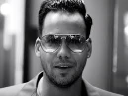 Romeo santos & eiza gonzález. Romeo Santos Feliz Con El Exito De Su Videoclip Propuesta Indecente Lo Mejor De La Salsa Y Del Entretenimiento Tropicana Colombia