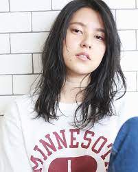 30代のぽっちゃりママに似合う髪型24選 おすすめのヘアスタイルを長さ別にご紹介 folk 年代別ヘアスタイル ヘアスタイル 髪型