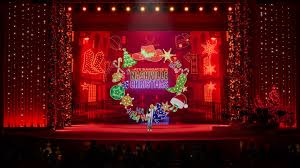 Star-studded performances shine throughout Nate Bargatze's ...