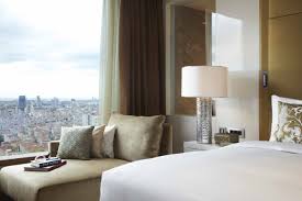 Belkide Kendinizi Daha Iyi Hissetmek Icin Yapmaniz Gereken Tek Sey Kral Dairemizde Konaklamaktir Perhaps The Only Thing You Need To Feel Better Is Stay At The
