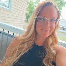 Kendra Decker in people