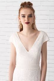 Maybe you would like to learn more about one of these? Gefunden Bei Happy Brautmoden Brautkleid Elegant Elegantes Brautkleid Marylise Spitze Spitzenkleid Edel Elegant Fliessend Brautmode Kleider Spitzenkleid