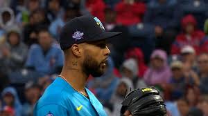 Sánchez closing in on Phils legend as scoreless streak hits 37 2/3 innings