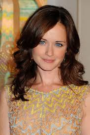 Interview with alexis bledel, who plays ryden malby in post grad. Alexis Bledel Rory Gilmore Hair Hair Styles Honey Hair