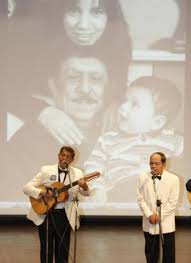 Lt → spanish → silva y villalba (3 songs translated 8 times to 5 languages). Adios A Una Leyenda La Historia De Rodrigo Silva Gran Artista De Musica Tradicional