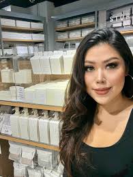 Grand Opening of 3 Coins @3coins_official @3coins_hk And Congratulations 🥳  to my friend Jimmy @jimmyosaka666 bought a lot of nice stuff today and  happy to see you! Everyone let's go to 3