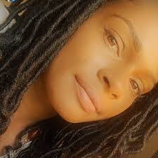 Stacey Allen's Instagram, Twitter & Facebook