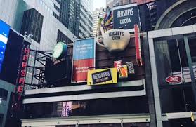Find times square edition, times square, manhattan, new york city, new york, united states, ratings, photos, prices, expert advice, traveler reviews and tips, and more information from condé nast traveler. Hershey S Times Square Store 1593 Broadway New York Ny 10019 Yp Com