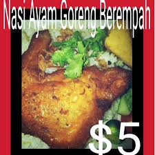 Ground black pepper adds an earthy kick & sharp aroma when added to food. Nasi Ayam Goreng Berempah Blackpepper Everything Else On Carousell