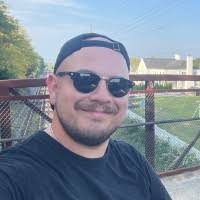 Scott Colgan's Instagram, Twitter & Facebook