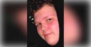 Ashlynn Roth's Instagram, Twitter & Facebook