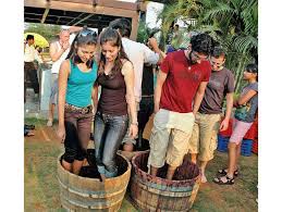 They are india's only coral atolls and geologically a part of the same chain as the maldives. Give Your Friend The Perfect Send Off Into Married Life At Nashik Goa Or Lakshadweep The Economic Times