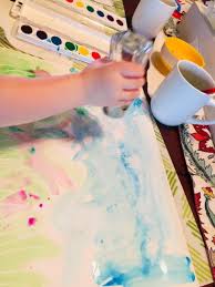For children in kindergarten through fifth grade, i have always found that its best to keep it simple. 5 Beginner Watercolor Techniques For Kids Hands On As We Grow