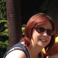 Melissa Sheen's Instagram, Twitter & Facebook