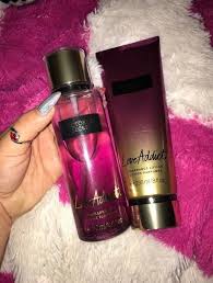 Victoria S Secret Brand Love Addict Body Mist And Perfumed Lotion Set Lotion Was Only Tes Bath And Body Works Perfume Body Smells Victoria Secret Body Spray