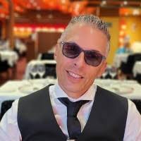 200+ "Facklam" profiles