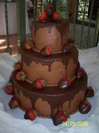 3 Tiered Chocolate Cake With Dipped Strawberries Anniversary Chocolate Wedding Cake Chocolate Fudge Cake Cake