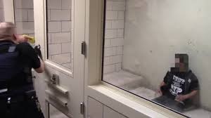 New Video Shows Macomb Co Corrections Officer Slamming Inmate S Head In Chair Tasing Him