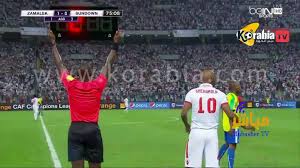 شاهد خناقة شيكابالا مع حسام البدري بعد هدف الاهلي على دكة الأهلي. Ø´ÙŠÙƒØ§Ø¨Ø§Ù„Ø§ ÙŠÙ„Ù‚ÙŠ Ø´Ø§Ø±Ø© Ø§Ù„ÙƒØ¨ØªÙ†Ø© Ø¹Ù„ÙŠ Ø§Ù„Ø§Ø±Ø¶ ÙÙŠ Ù…Ø¨Ø§Ø±Ø§Ø© Ø§Ù„Ø²Ù…Ø§Ù„Ùƒ ÙˆØµÙ† Ø¯Ø§ÙˆÙ†Ø² Ù†Ù‡Ø§Ø¦ÙŠ Ø§ÙØ±ÙŠÙ‚ÙŠØ§ Ø¨Ø³ØªØ§Ø¯ Ø¨Ø±Ø¬ Ø§Ù„Ø¹Ø±Ø¨ Video Dailymotion