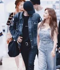 And as for jihyo, she is currently dating soloist and former wanna one member kang daniel . 11 Ideas De Suga And Jihyo Bts Fanart Parejas Foto