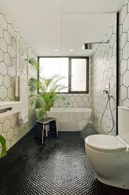 27 Elegant White Bathroom Ideas To Inspire Your Home White Bathroom Bathroom Interior Design Bathroom Design