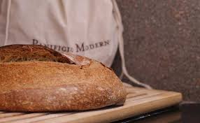 Dispunem de combo oferte la prețuri avantajoase pentru tine și prietenii tăi! Pane Singolare Collettivo