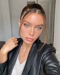 Ex-atriz pornô Lana Rhoades desabafa sobre pressão na indústria de  entretenimento adulto | Pop & Arte | G1