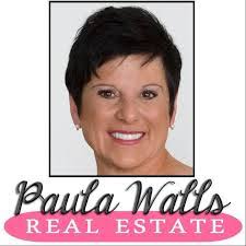 Paula Walls's Instagram, Twitter & Facebook