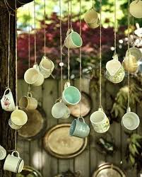 Windspiel Basteln 59 Diy Ideen Mit Einfachen Materialien Diy Windspiele Garten Partydekorationen Vintage Tee
