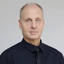 Scott Sensabaugh's Instagram, Twitter & Facebook