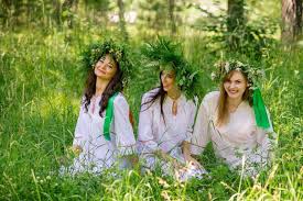 Традиции, запреты, обряды, и приметы летнего праздник славян. Prazdnik Ivana Kupala V Habarovske 7 Iyulya 2019 V Eko Park