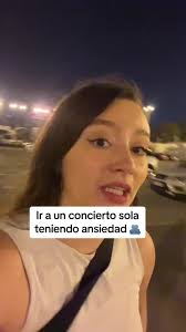 lo que nadie te cuenta 💜. #planessola #alphatour #alphaaitana  #palausantjordi #alphatourbarcelona #soledad #ansiedad #ansiedadsocial