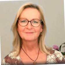 Our top leader spent over a month vetting and searching for a company that  would enable us an opportunity to change our lives and the lives of others  by using our products. |