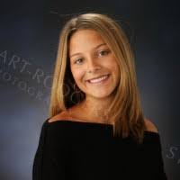 Abigail Bayne's Instagram, Twitter & Facebook