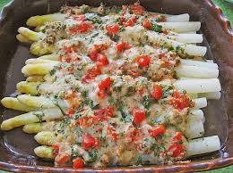 Spargel Mit Parmesan Kruste Von Molly43 Chefkoch Spargelgerichte Rezepte Spargel Im Backofen Garen