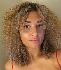 Curtain Bangs Are Fall S Biggest Hair Trend According To Pinterest Curly Bangs Curly Hair With Bangs Natural Curls Hairstyles