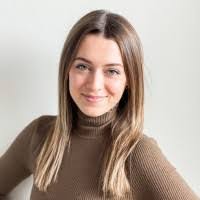 Bobbi Meyer's Instagram, Twitter & Facebook