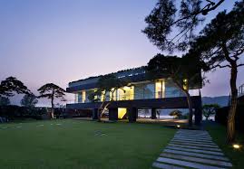 Would definitely recommend to anyone in the market for an apartment. Modern Korean House Inspired By Traditional Architecture And Feng Shui