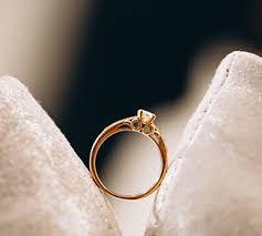 Engraved toasting flutes, frames and jewelry are great gifts for the bride or bridal party. Find A Unique Wedding Gift For Your Loved Ones When You Choose A Precious Metal Dipped Or Glazed Rose From Eternity Rose