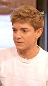 Wayward' star Mae Martin asks Drew their favorite deep questions.